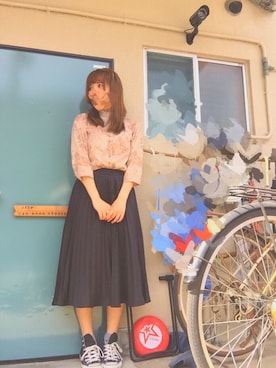 「アイテム（チューブトップ、ホワイト系）」を使った、はづきさん（レディース・158cm）の春コーディネート