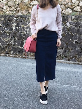 「AMERICAN RAG CIE（アメリカンラグシー）のAMERICAN RAG CIE　ベロアスリッポン【WEB限定】（スリッポン）」を使った、moyooonnさん（レディース・152cm）の冬コーディネート