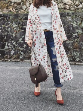 ショルダーバッグを使った 花柄カーディガン の人気ファッションコーディネート ユーザー Wearista Wear