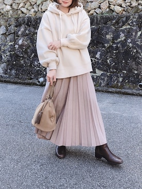 「ISOOK（アイスー）のアイテム（スカート）」を使った、moyooonnさん（レディース・152cm）の冬コーディネート