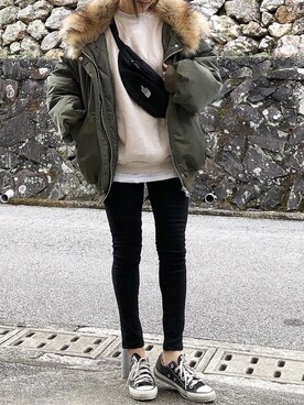 「GRL（グレイル）のストレッチスキニーパンツ（その他パンツ）」を使った、moyooonnさん（レディース・152cm）の冬コーディネート