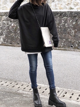 「AZUL by moussy（アズールバイマウジー）のA PERFECT DENIM COOL/A パーフェクトデニムクール（デニムパンツ）」を使った、moyooonnさん（レディース・152cm）の冬コーディネート