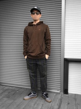 「VANS（バンズ）のアイテム（パーカー）」を使った、kaz✌︎spさん（メンズ・176cm）の秋コーディネート