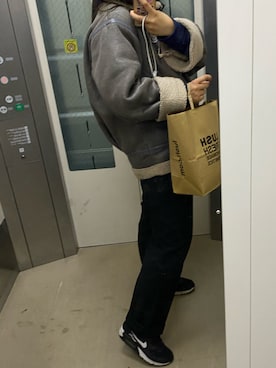 「アイテム（ムートンコート）」を使った、レイさん（レディース・158cm・10代）の冬コーディネート