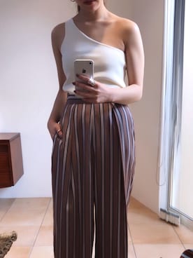 「ワンショルダー」｜「アイテム（アクセサリー）」を使った、豊田結花さん（レディース・156cm）の春コーディネート