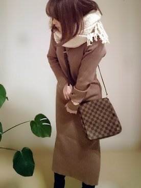 「Daniel Wellington（ダニエルウェリントン）の販売終了 クラシックペティット ボンダイ 32mm（アナログ腕時計）」を使った、YOU★さん（レディース・146cm）の冬コーディネート