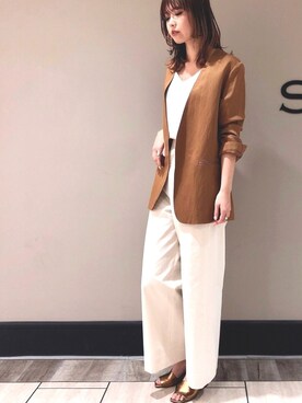「SALON adam et rope'（サロン アダム エ ロペ）のアイテム（ノーカラージャケット）」を使った、n a oさん（レディース・170cm）の春コーディネート