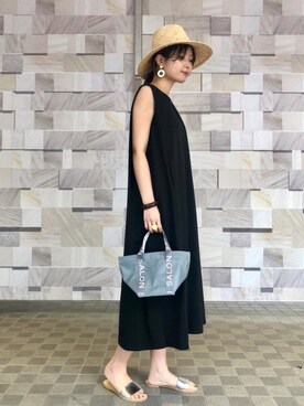 「UNITED ARROWS（ユナイテッドアローズ）のアイテム（ピアス（両耳用））」を使った、n a oさん（レディース・170cm）の夏コーディネート