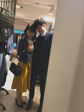 「カップル」｜「アイテム（ライダースジャケット）」を使った、asariさん（レディース・161cm）の春コーディネート