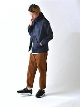 「NIKE」｜「アイテム（その他アウター）」を使った、高橋さん（メンズ・170cm）の秋コーディネート