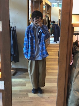 「UNUSED」｜「アイテム（スリッポン）」を使った、Takuyaさん（メンズ・175cm）の冬コーディネート