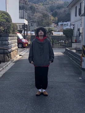 「YSTRDY's TMRRW（イエスタデイズトゥモロー）のアイテム（パーカー）」を使った、Takuyaさん（メンズ・176cm）の冬コーディネート