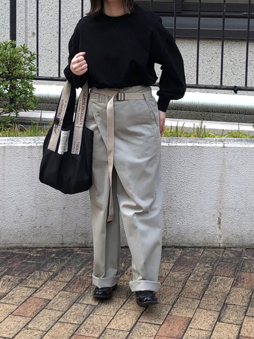 Kotono使用「MAISON EUREKA（メゾンエウレカ MAISON EUREKA / ヴィンテージリメイクチノ VINTAGE REWORK CHINOS）」的時尚穿搭