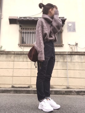 「Laugoa（ラウゴア）の【Laugoa】 Squeeze（ショルダーバッグ）」を使った、youkiさん（レディース・158cm）の冬コーディネート