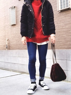 「Laugoa（ラウゴア）の【Laugoa】 Squeeze（ショルダーバッグ）」を使った、youkiさん（レディース・161cm）の冬コーディネート