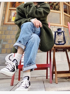 「カーキアウター」｜「アイテム（ノーカラージャケット）」を使った、youkiさん（レディース・161cm）の冬コーディネート