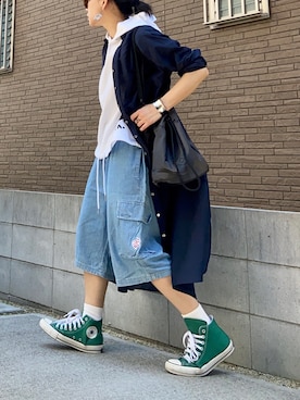 「petitcro（プティクロ）のpetitcro  ワイドバングル PCKB1901001（バングル/リストバンド）」を使った、youkiさん（レディース・161cm）の春コーディネート