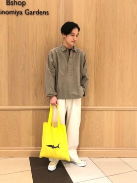 「allstar」｜「アイテム（ニット/セーター）」を使った、adachiさん（メンズ・180cm）の春コーディネート
