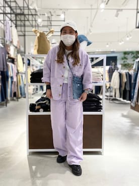 「Lee」｜「アイテム（カバーオール）」を使った、anさん（レディース・148cm）の春コーディネート