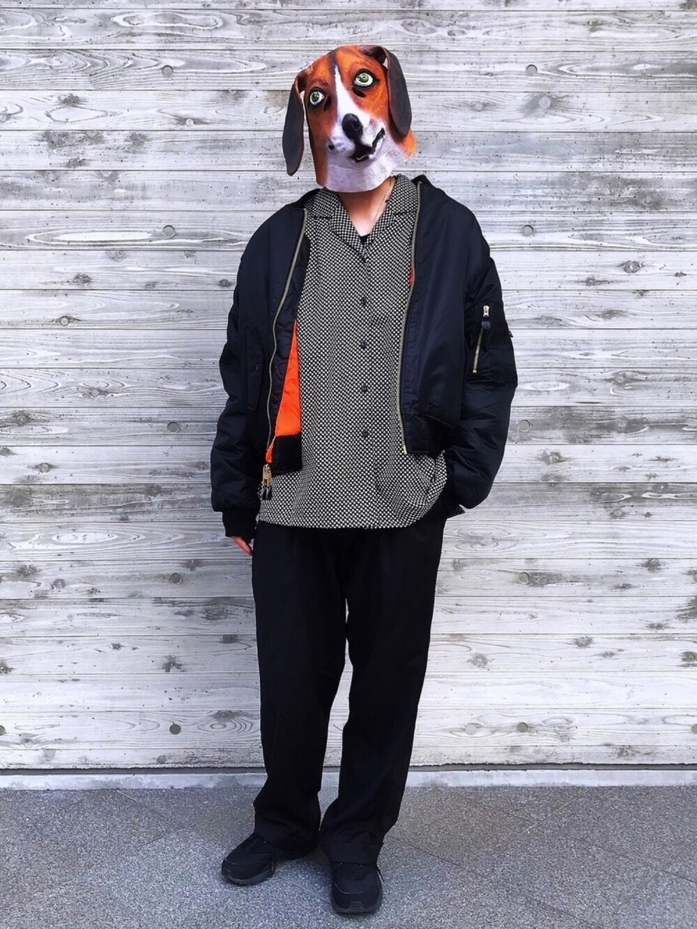 「MA-1、Beagle 、vintage、classic、street、ootd」｜「VINTAGEのアイテム（シャツ/ブラウス、ブラック系）」を使った、お洒落ビーグル さん（メンズ・175cm）の秋コーディネートの1枚目の写真