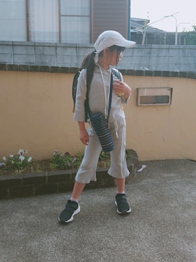 「Lily（リリイ）のアイテム」を使った、Lilyさん（キッズ・121cm）の春コーディネート