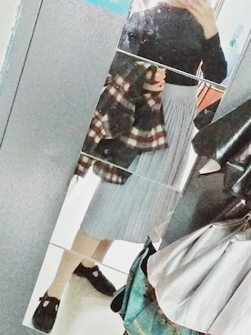 「ATMOSPHERE（アトモスフィア）のアイテム」を使った、懒懒懒懒盐菌さん（レディース・157cm）の秋コーディネート