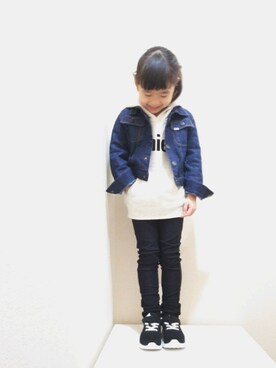 「Right-on（ライトオン）のアイテム（デニムジャケット）」を使った、choco★さん（キッズ・110cm）の冬コーディネート