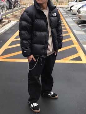 「やっぱりストリートが好き」｜「アイテム（ダウンジャケット/コート）」を使った、lil Kさん（メンズ・170cm）の冬コーディネート