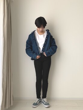 「Tシャツ×デニム」｜「アイテム（デニムジャケット）」を使った、sakiさん（レディース・156cm）の春コーディネート