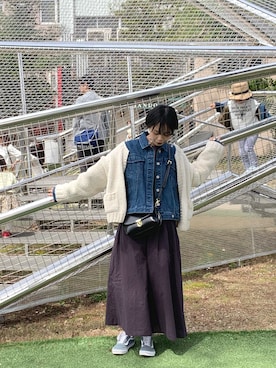 「ADAM ET ROPE'（アダムエロペ）のラウンドクロスボディーバッグ（ショルダーバッグ）」を使った、sakiさん（レディース・156cm）の春コーディネート