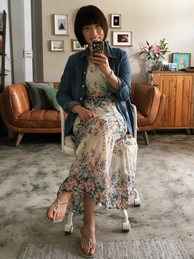 「secondhandのアイテム（ジャンパースカート、ピンク系）」を使った、Echen Chengさん（レディース・165cm）の夏コーディネート
