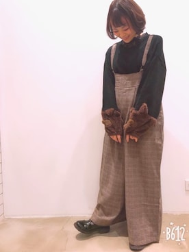 「rivet & surge（リベットアンドサージ）のアイテム（オールインワン・サロペット）」を使った、MARI(E)さん（レディース・158cm）の冬コーディネート