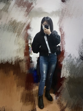 「雨」｜「アイテム（ナイロンジャケット）」を使った、Shelly Liuさん（レディース・156cm）の秋コーディネート