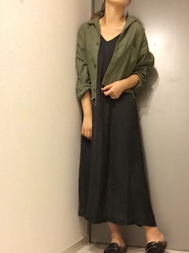 「切りっぱなし」｜「アイテム（サンダル）」を使った、ca0liiiiさん（レディース・166cm）の秋コーディネート