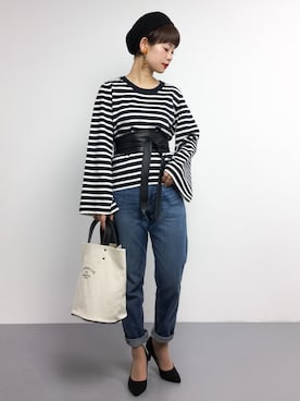 「ADAM ET ROPE'（アダムエロペ）のフォールドパーツイヤリング②（イヤリング）」を使った、yukiさん（レディース・152cm）の春コーディネート