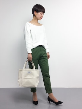 「ADAM ET ROPE'（アダムエロペ）のフォールドパーツイヤリング②（イヤリング）」を使った、yukiさん（レディース・152cm）の春コーディネート