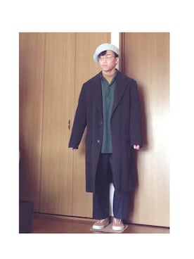 「Calvin Klein（カルバン・クライン）のアイテム（チェスターコート）」を使った、ポテチさん（メンズ・165cm）の冬コーディネート
