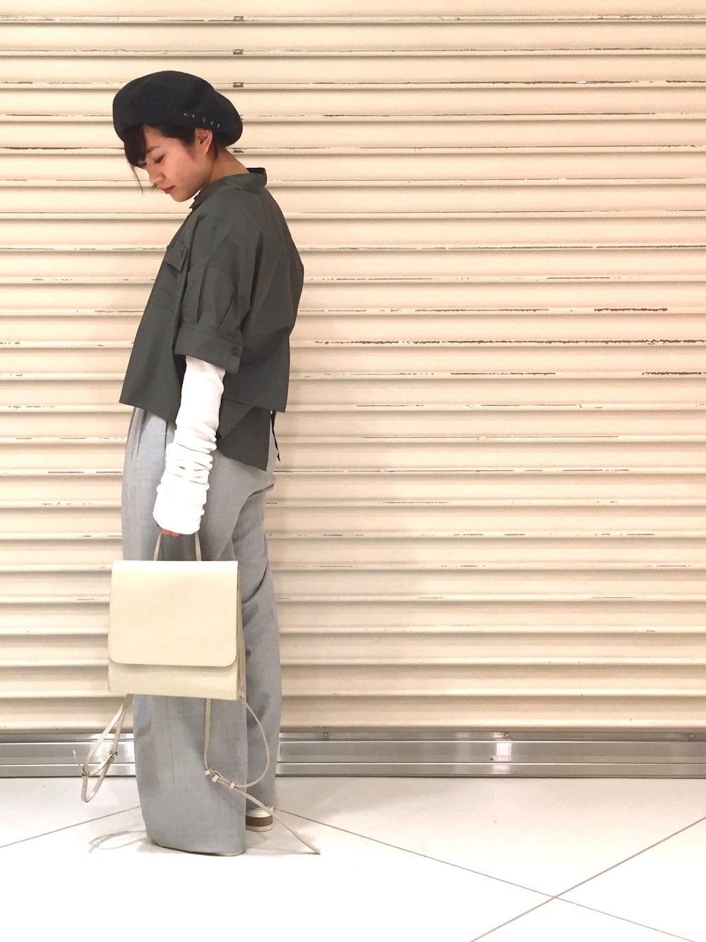 「Maison birth、ELIN、UN3D.、SACRA、yahki、pippichic、STUDIOUS」｜「MAISON Birthの[MAISON Birth / メゾンバース] STAR BERET スターベレー帽（ハンチング/ベレー帽、グレー系）」を使った、meriさん（レディース・157cm）の冬コーディネートの1枚目の写真