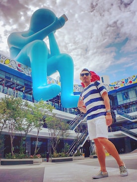 「TOMMY HILFIGER」｜「アイテム（スリッポン）」を使った、Alexchenさん（メンズ・173cm）の秋コーディネート