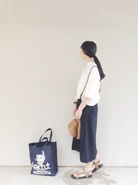 中町さん（レディース・156cm）の春コーディネート