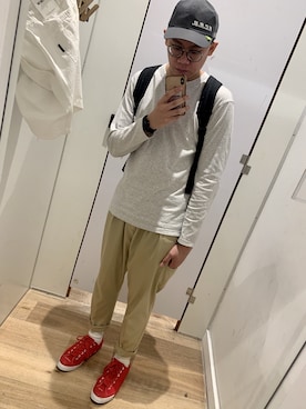 「F.C.R.B.（エフシーアールビー）のアイテム（帽子）」を使った、Chan CheeHongさん（メンズ・180cm）の冬コーディネート