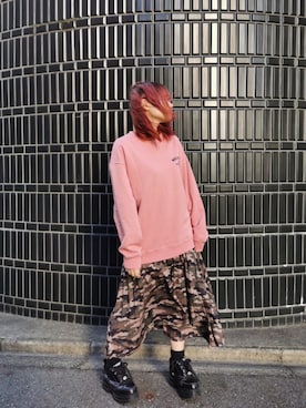 「くすみピンク」｜「アイテム（スウェット）」を使った、ういさん（レディース・152cm）の秋コーディネート