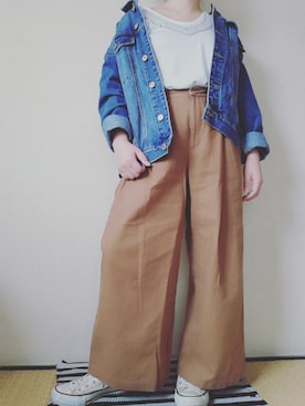 「抜き襟」｜「アイテム（ジャケット/アウター）」を使った、うたみるのさん（レディース・151cm）の春コーディネート