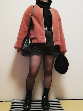 「ショーパン」｜「アイテム（ハンチング/ベレー帽）」を使った、うたみるのさん（レディース・151cm）の秋コーディネート