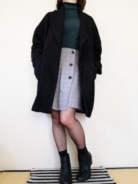 「オーバーサイズコート」｜「アイテム（ブーツ）」を使った、うたみるのさん（レディース・151cm）の冬コーディネート