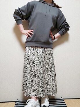 「UNTITLED（アンタイトル）のアイテム（スカート）」を使った、うたみるのさん（レディース・151cm）の春コーディネート