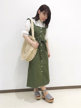 「AS KNOW AS PINKY（アズノゥアズピンキー）のアイテム（ジャンパースカート）」を使った、asamiさん（レディース・153cm）の春コーディネート