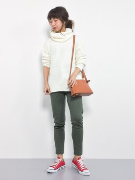 「カーキパンツ」｜naoさん（レディース・163cm）の秋コーディネート