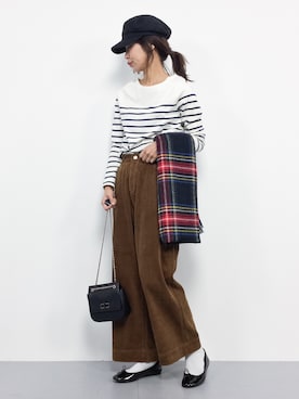 「URBAN RESEARCH DOORS（アーバンリサーチドアーズ）のリバーシブルチェックストール（マフラー）」を使った、naoさん（レディース・163cm）の秋コーディネート