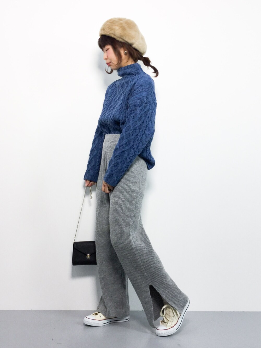 naoさんの「BOTTOLLE NECK CABLE KNIT（MOUSSY）」を使ったコーディネート